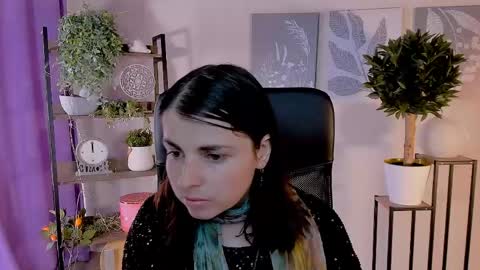 martaedams online show from April 28, 6:29 am