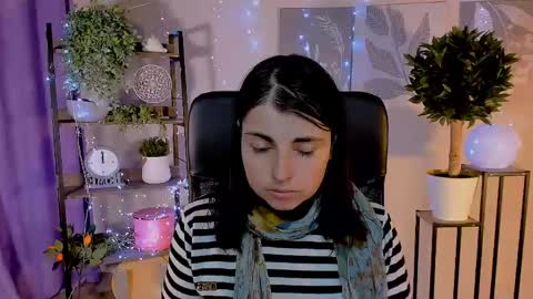 martaedams online show from April 27, 6:22 am