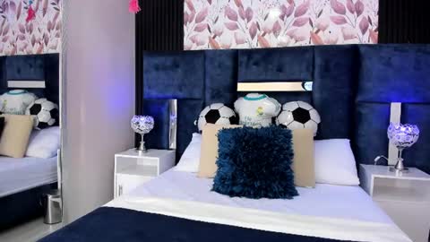 Martina Garcia online show from July 4, 7:39 pm