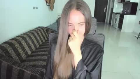Mary Jane online show from July 18, 5:53 am