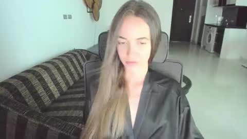 Mary Jane online show from July 30, 5:41 am