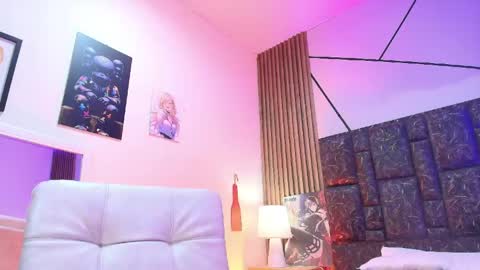 mary online show from May 1, 8:58 pm