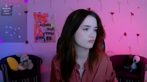 mary_moon__ online show from May 6, 8:04 pm
