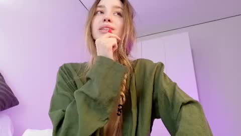 HelIo  Everyone Im MaryWelcome  to my room and  lets have  a good  time  together with me   online show from June 15, 3:15 pm