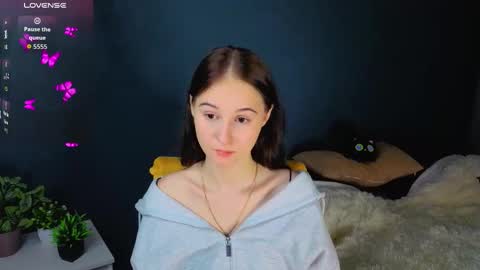 mary online show from September 24, 8:15 pm