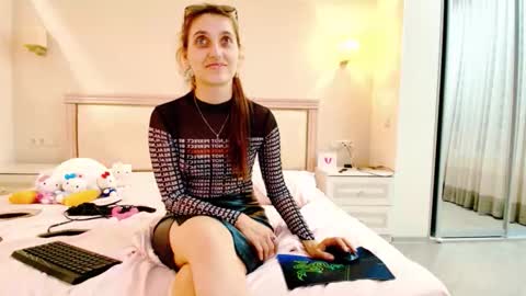 marya442004 online show from November 6, 5:38 pm