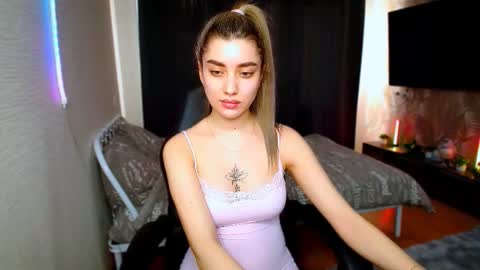 maryam online show from March 17, 10:09 am