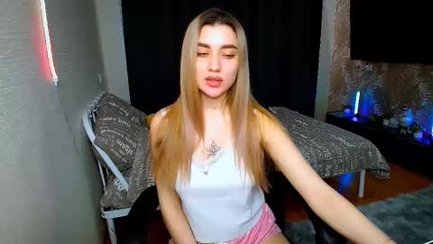 maryam online show from March 12, 11:25 am