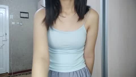 Lily online show from July 11, 12:30 pm