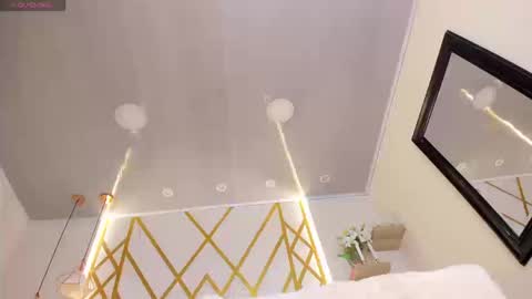   online show from March 13, 1:25 pm