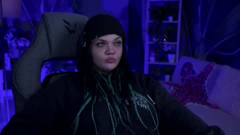 Mary online show from January 7, 11:21 pm