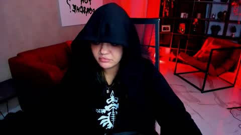 Mary online show from September 11, 9:05 pm