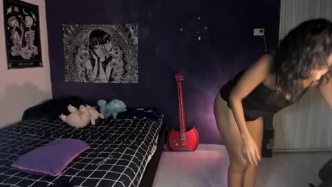 maria online show from December 19, 10:56 am