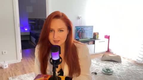 SirenVictoria online show from May 18, 12:55 pm