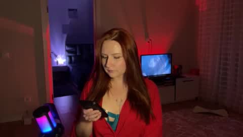 SirenVictoria online show from May 22, 7:20 pm