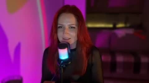 SirenVictoria online show from June 23, 7:09 pm