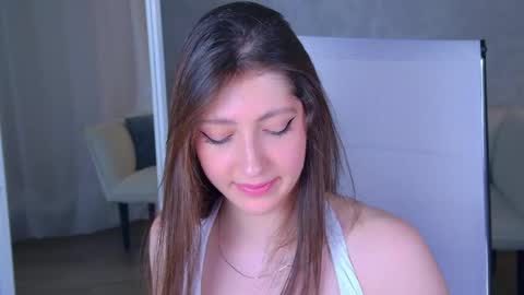 Mary Miller online show from April 27, 1:52 pm