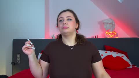 MaryMurrays online show from March 12, 7:01 am