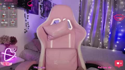 Mary online show from March 2, 11:33 pm