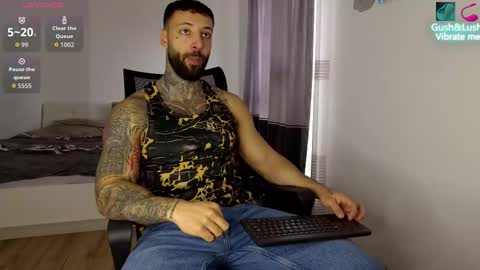 masculineguy69 online show from November 21, 8:23 am