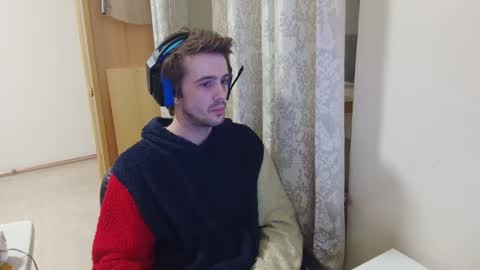 mash_potatoes_are_good online show from December 4, 2:36 am