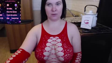 Snapshot of masha91 chatting on February 8, 11:12 am MARIYA online show from February 8, 11:12 am