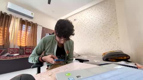 maskboyz2003 online show from November 14, 3:42 am