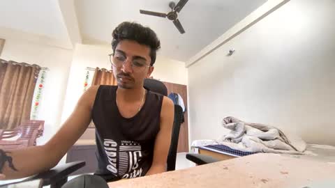 Mask Boy online show from February 7, 8:22 am