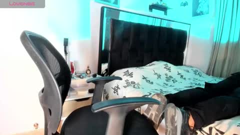 Mason Andre online show from October 2, 1:04 am