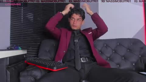 I am Massimo online show from July 20, 11:17 pm