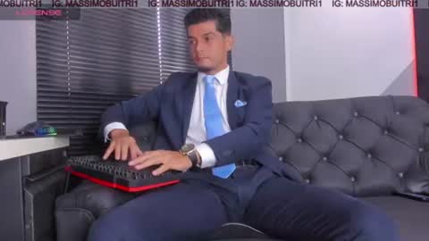 I am Massimo online show from June 16, 12:20 pm