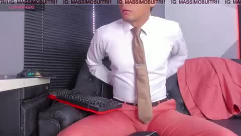 I am Massimo online show from July 28, 12:48 pm