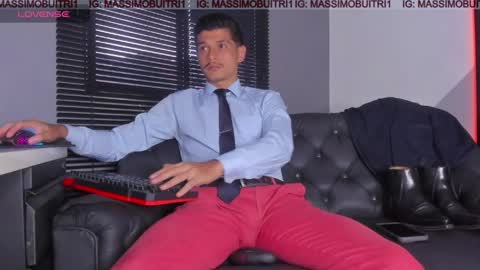 I am Massimo online show from April 30, 10:58 pm