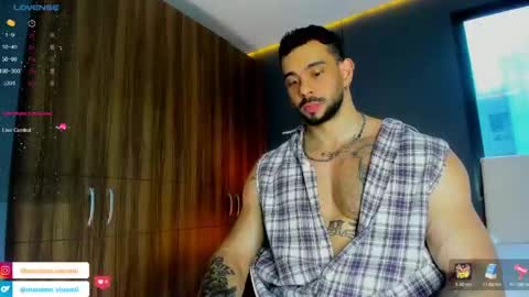 massimo online show from April 29, 4:12 pm