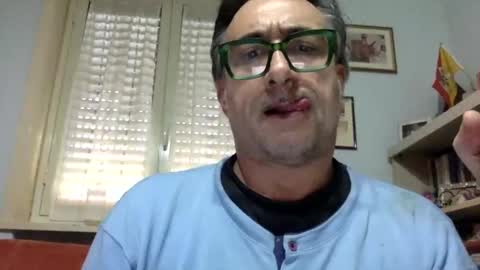 massimoxsempre online show from December 4, 11:46 am