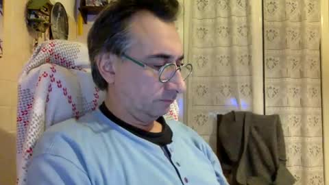 massimoxsempre online show from December 3, 8:01 pm