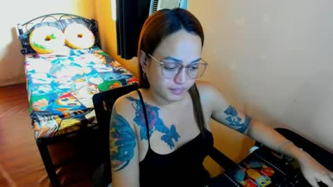 kimmy online show from August 7, 2:54 am