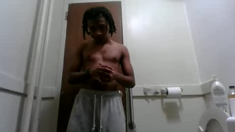 massivemalik online show from December 29, 10:47 pm