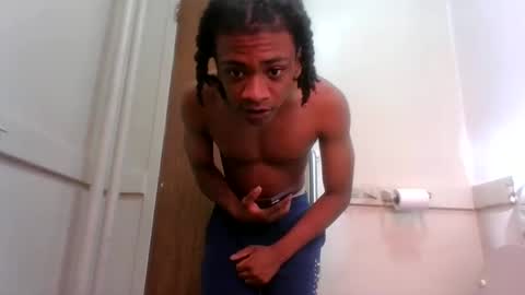 massivemalik online show from December 30, 4:51 pm