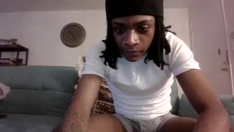 massivemalik online show from March 4, 8:57 am