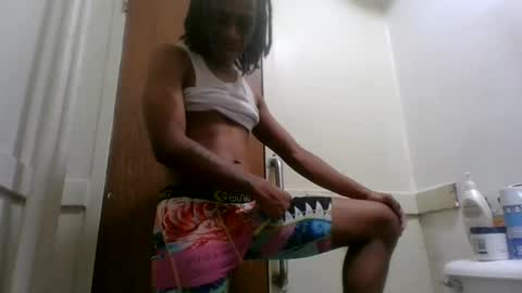 massivemalik online show from February 26, 2:08 am