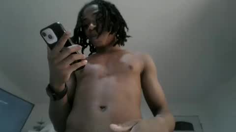 massivemalik online show from January 22, 3:09 am