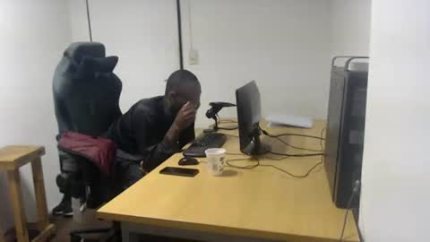 Masterdomfuck online show from June 13, 8:41 pm