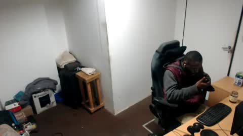 Masterdomfuck online show from June 19, 11:33 pm