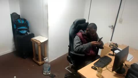 Masterdomfuck online show from June 17, 12:04 am