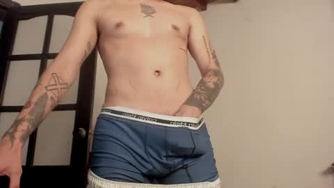 Juan Independent Model online show from August 5, 1:02 am