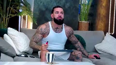 masterkingofmuscle online show from December 16, 9:59 am