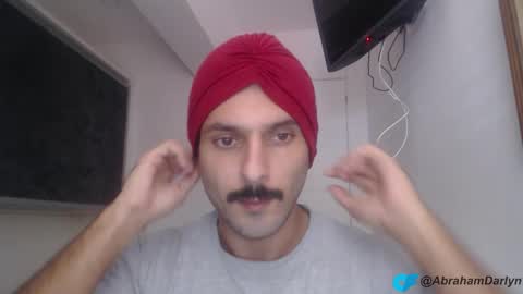 Snapshot of masterofinfatuation chatting on October 19, 2:44 pm   online show from October 19, 2:44 pm