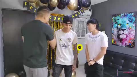 Team Cris Darwin- Fernando- Stiven- David online show from July 31, 11:11 am