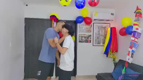 Team Cris Darwin- Fernando- Stiven- David online show from June 21, 11:27 am